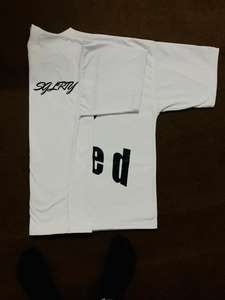 Camiseta Unisex Lisa Personalizada al por Mayor de Fábrica, sin Logotipo, de Poliéster/Algodón, de Alta Calidad, Secado Rápido, Transpirable, 220g, Publicitaria 2026 - Product Image 3