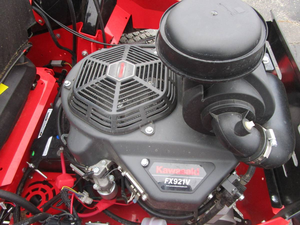 Meilleur prix pour la tondeuse à gazon commerciale GRAVELY Pro Turn 300 Series à braquage zéro, plateau de coupe de 60 à 72 pouces - Product Image 5
