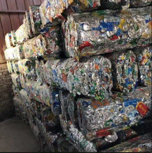 Déchets de plastique PET 100% transparent pour applications en fibres / Grade de calandrage et de soufflage disponible en stock dès maintenant - Product Image 4