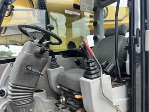 Excavadora X-L 3300 III 2013 Mejor Valorada, CAB 4.X.4, Maquinaria de Construcción de Uso Pesado - Product Image 3