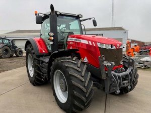รถแทรกเตอร์ Massey Ferguson 1204 5711 7720 395 4WD คุณภาพพรีเมียม ใหม่และมือสอง พร้อมห้องโดยสารติดแอร์ สำหรับงานเกษตร ขายในราคาที่ดีที่สุด - Product Image 2