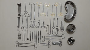 Juegos de Instrumentos Quirúrgicos de Un Solo Uso de Pakistán, Certificación CE / Juego de Cirugía Menor / Tijeras Quirúrgicas, Pinzas, Pinzas de Cirugía, Mango de Compresión - Product Image 4