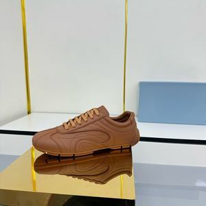 Chaussures de course basses en cuir véritable style urbain, style designer, pour hommes et femmes, chaussures de sport décontractées de style classique - Product Image 2