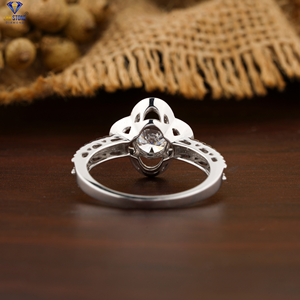 Anillo de diamante de corte brillante redondo de 0,77 quilates en oro blanco con ajuste de punta estándar Compromiso Regalo DE BODA Piedra cultivada en laboratorio - Product Image 4