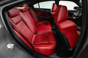 Dodge Charger SRT Hellcat Redeye Jailbreak de Última Generación con 807 HP, Suspensión de Alto Rendimiento e Interior Rojo Deportivo - Product Image 4