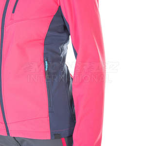 Chaqueta Softshell de diseño personalizado OEM chaqueta Softshell cálida de invierno chaqueta Softshell de alta calidad para mujer - Product Image 6