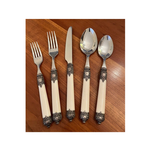 Juego de Cubiertos de cuchillo de mantequilla de acero inoxidable de 5 piezas en acero inoxidable con elegante juego de cubiertos con mango de hueso Cubiertos Vintage - Product Image 1