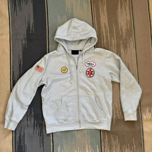 Sudadera con capucha bordada con parche personalizable Tela de alta calidad con bordado personalizado Perfecto para la moda y la marca - Product Image 1