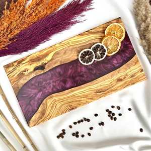 Tabla de queso de madera y resina Boho Chic, diseño único para cocinas de hoteles y restaurantes de moda - Product Image 1