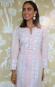 Nuevo Vestido de Diseñador Exclusivo 2026, Elegante Estilo Ucraniano, Bordado, de Alta Costura, para Mujer, con Manga Larga y Abertura Lateral, Largo hasta el Suelo - Product Image 4