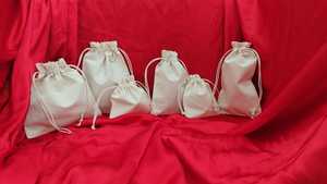 Bolsas con cordón de yute de algodón impresas con logotipo personalizado. Bolsas de almacenamiento reutilizables de algodón orgánico 100%, bolsa de producción de algodón, regalo de joyería - Product Image 3