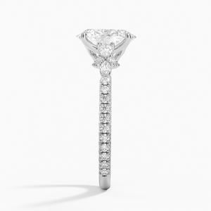 Elegante anillo de diamante de moissanita de corte ovalado en oro de 10K Anillo de compromiso de estilo solitario clásico con brillo brillante para mujer - Product Image 6