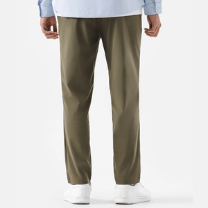 Pantalon de style sportif pour hommes OEM avec fermeture à glissière et pantalon à bandes multi-poches - Product Image 2
