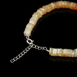 Pulsera de plata esterlina de ópalo amarillo de forma cuadrada hecha a mano nueva tendencia con cuentas con material de piedra natural - Product Image 4