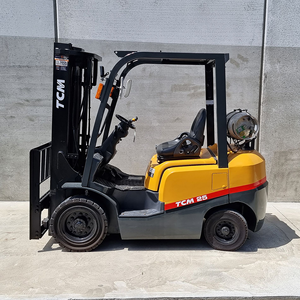Nouveau chariot élévateur GPL 2 tonnes TCM FG25T3 avec boîte de vitesses moteur pompe moteur et composants de roulement inclus - Product Image 1