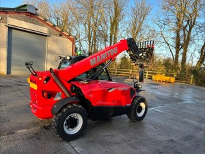 Chariot télescopique Manitou MT625II d'occasion 4x4, 12 tonnes, tout-terrain, avec moteur AC pour ferme et cour - Product Image 4