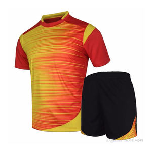 OEM alta calidad nueva sublimación impresa uniformes de fútbol mejor calidad diseño personalizado con impresión de logotipo nueva llegada conjunto de estilo - Product Image 2