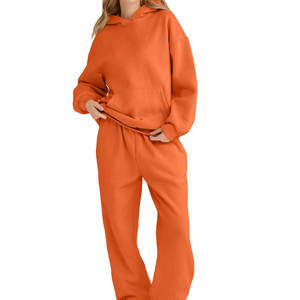 Survêtement personnalisé de haute qualité OEM vente en gros pour les femmes vêtements d'entraînement et de jogging pour les femmes - Product Image 1