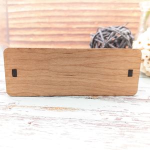 Elegante Tarjetero de Madera Maciza Vintage Hecho a Mano para Tarjetas de Crédito, Duradero, de Alta Calidad, con Acabado Pulido Suave - Product Image 3
