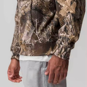Achetez un sweat à capuche de chasse en coton mélangé respirant de haute qualité avec sublimation 3D pour hommes, fabriqué au Pakistan - Product Image 3