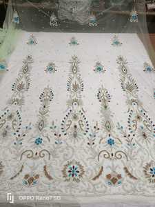 Tissu perlé de luxe de haute qualité avec Zircon fait à la main 100% Polyester meilleur prix exportation du fournisseur indien pour la fabrication de vêtements - Product Image 4