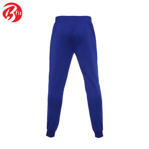 Mejor diseño de fabricación de ropa deportiva en Pakistán Logotipo personalizado Hombres Ropa de equipo 100% Chándales de algodón de Pakistán - Product Image 3