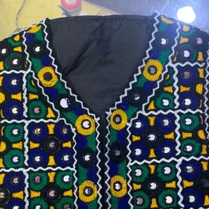 Miroir Travail Afghan Design Classique Brodé Taille Manteau Noir et Doré Couleur Broderie Travail Afghan Hommes Taille Manteau - Product Image 4