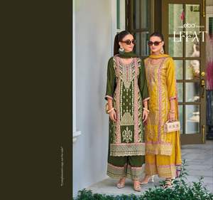 Ensemble de costume pakistanais en soie de qualité supérieure élégant avec de magnifiques broderies, parfait pour les fonctions de mariage - Product Image 5