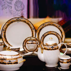 Les ensembles d'assiettes à dîner en céramique 1 sont des choix populaires pour les hôtels à domicile en raison de leur durabilité, de leur polyvalence et de leur attrait esthétique - Product Image 4