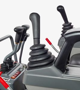 จัดส่งฟรี รถขุดขนาดเล็ก TAKEUCHI TB210R 16 แรงม้า แบบเปิด ROPS เครื่องยนต์ดีเซล Yanmar ปั๊ม HYDAC มอเตอร์ Kawasaki เกียร์ PLC คุณภาพสูง - Product Image 6