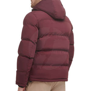 Vente en gros Rembourrage d'hiver de la meilleure qualité Vestes bouffantes fantaisie pour hommes Vestes d'hiver chaudes à manches longues - Product Image 3