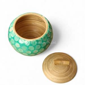 Pot de rangement décoratif multifonctionnel bohème fait à la main en nacre de coquillage du Vietnam pour la décoration de la table et des étagères à la maison - Product Image 2