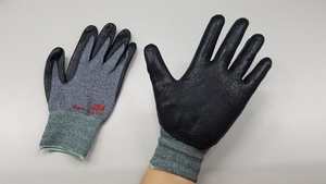 3M NBR Guantes multiusos de uso general Gris Resistente Agua Aceite Líquidos químicos Duradero Lavable de larga duración - Product Image 5