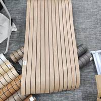Autocollants muraux en grain de bois 3D auto-adhésifs Panneau mural de jupe de calandre étanche à l'humidité pour décorations murales de magasin