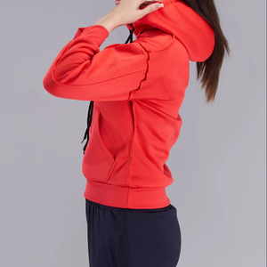 เสื้อฮู้ดผู้หญิงสำหรับฤดูหนาว สไตล์ลำลอง สตรีทแวร์ ทรงหลวม ระบายอากาศได้ดี เป็นมิตรกับสิ่งแวดล้อม ยั่งยืน ผลิตจากผ้าฝ้ายฟลีซ 100% - Product Image 3