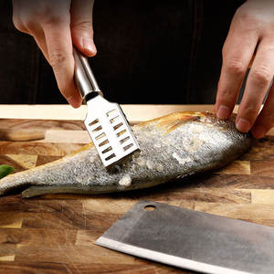 مقشر سمكة مزود بفرشاة فولاذية, أداة تسوية منزلية قابلة للتقشير مخصصة - Product Image 2