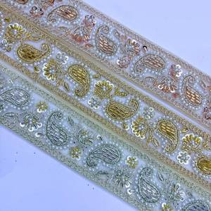 Vestidos de Novia de Lujo Ecológicos con Bordado Floral y Lentejuelas, Ribete de Encaje, Borde de Malla de Poliéster Personalizado, Alta Calidad al por Mayor - Product Image 2