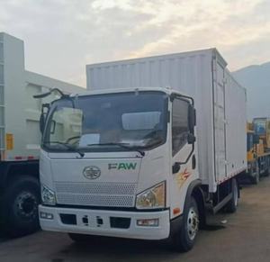 Camión Ligero FAW de 3-5 Toneladas, Camión de Caja Cerrada - Product Image 1