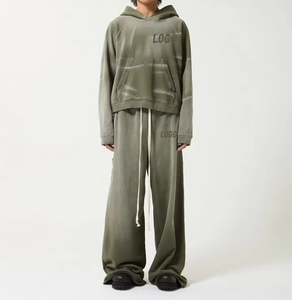 ชุดวอร์มสไตล์วินเทจสำหรับผู้ชายชุดวอร์มผ้าเกล็ดปลาพร้อมกางเกงวอร์มแบบซ้อน - Product Image 1