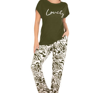 Ensemble de pyjama en viscose pour femmes de qualité turque, doux, respirant, à manches longues, vêtements de nuit fabriqués en Turquie, vêtements de nuit de haute qualité - Product Image 1