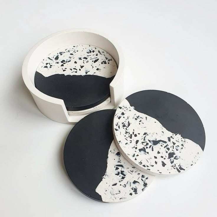 ตามที่แสดง