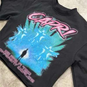 เสื้อยืดโอเวอร์ไซส์สำหรับผู้ชายผ้าฝ้ายลำลองคอตตอนลายกราฟิกทรงบ็อกซี่ออกแบบได้ตามต้องการ - Product Image 3