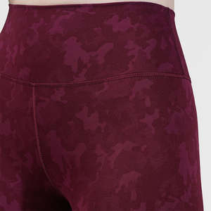 Vente en gros Leggings d'entraînement doux taille haute sans couture Pantalons de yoga Leggings de gym pour femmes Leggings personnalisés pour dames - Product Image 5