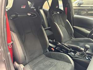 Toyota Corolla 2023, Transmisión Automática de 6 Velocidades, Tracción en las Cuatro Ruedas, Asientos de Cuero, SUV, Euro VI, Envío Inmediato, Cámara Trasera de 360°, Techo Solar Panorámico - Product Image 5