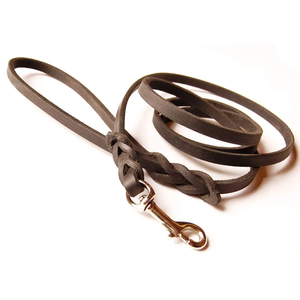Laisse de chien tressée à la main style luxe avec poignée en cuir souple et confortable en caoutchouc durable logo personnalisé prix compétitif OEM - Product Image 1