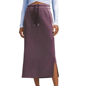 Jupe à cordon réglable pour femmes avec poches pour les mains et fentes latérales pour la mobilité - Product Image 2