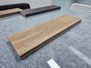 Tarima de Madera y Plástico Compuesto Antideslizante Ecológica de Tercera Generación, en Oferta en Corea, para Piscinas, Barbacoas, Jardines, Parques, Estadios y Caminos - Product Image 2