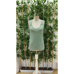 Chemisier en viscose à bretelles et col en V pour femme avec détails œillets, 36271 - Vert - Product Image 4