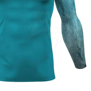 Servicio OEM: Camiseta de Compresión (Rash Guard) para Hombre, Transpirable, de Primera Calidad, Spandex/Poliéster, Manga Larga, Ropa Deportiva para Venta en Línea - Product Image 6