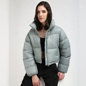 Meilleure vente Veste matelassée personnalisée de créateur pour femme Veste à capuche de haute qualité Tissu satiné respirant en peau de mouton pour l'hiver - Product Image 4